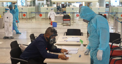 Ngừng lấy mẫu xét nghiệm nCoV tại sân bay Nội Bài từ 19/3