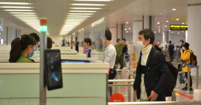 Người thứ 93 và 94 mắc Covid-19 bay cùng chuyến về Nội Bài