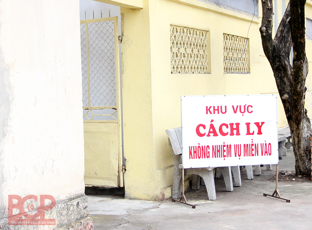 Người Bắc Giang không được đi Hà Nội, Sài Gòn