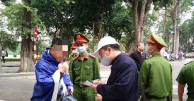 Phạt 10 triệu/người nếu tụ tập, vứt khẩu trang ra đường 7 triệu