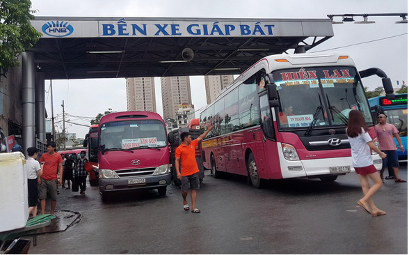 Dừng hoạt động xe khách, xe taxi, hàng không