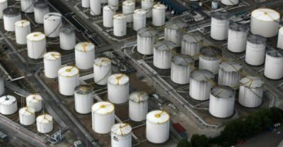 Giá dầu có thể xuống âm 100 USD/thùng