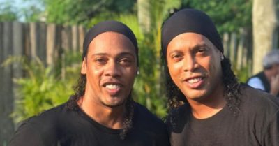 Ronaldinho ngồi tù khiến ‘bản sao’ đắt show sự kiện
