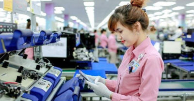 Sống trong mùa Covid-19: Ai sẽ nhận tiền hỗ trợ từ gói 30.000 tỷ?
