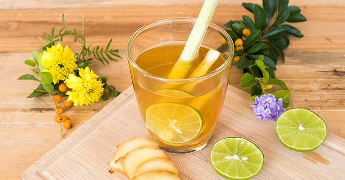 Phòng Covid-19 – Tăng sức đề kháng hiệu quả nhờ uống nước chanh sả mật ong mỗi ngày.
