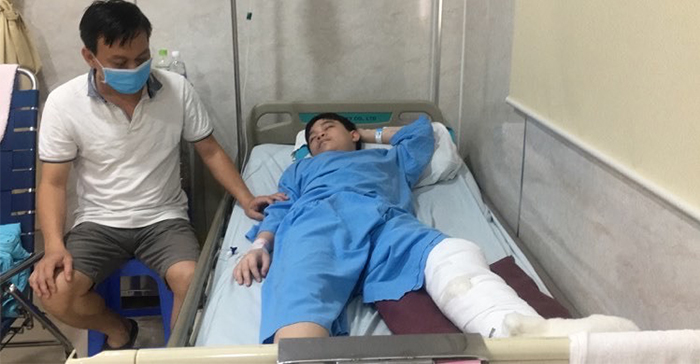 Một học sinh đang được điều trị tại Bệnh viện Saigon ITO