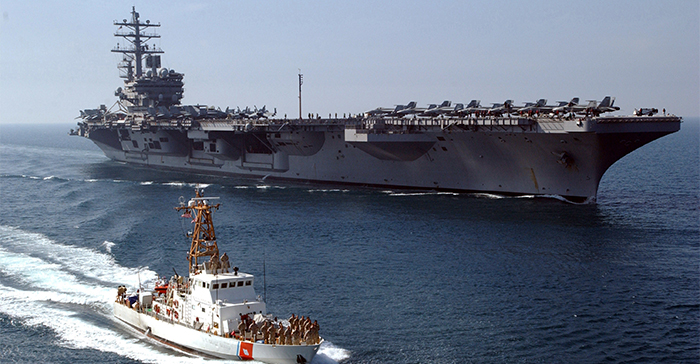 Hải quân Hoa Kỳ tuần tra biển