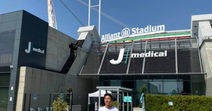 Đoàn Văn Hậu khiến fan ngỡ ngàng với chiếc áo số 5 Juventus