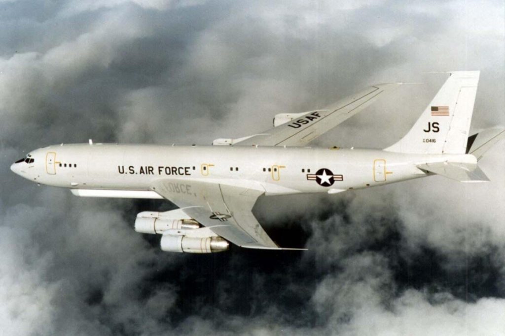 Máy bay trinh sát E-8C của không quân Mỹ.