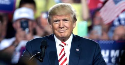 Tổng thống Trump – Kim Mao Sư Vương kịch chiến với hồng ma