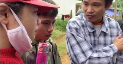 Clip thầy an ủi học trò khi người thân đang mất tích ở Trà Leng