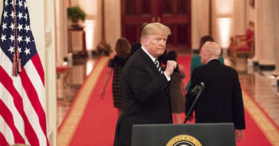 Trung Quốc sẽ ‘no đòn’ vì ông Trump nhiễm virus nCoV