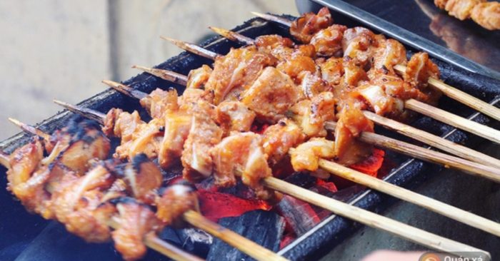 thịt xiên nướng là một đồ ăn dễ gây ung thư