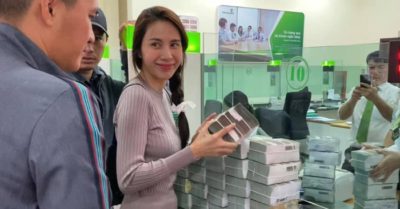 Tổng hợp tối 31/10: Thủy Tiên tạm dừng phát tiền hỗ trợ tại Hải Lăng; Ca nghi nhiễm Hàn Quốc có kết quả xét nghiệm âm tính Covid-19