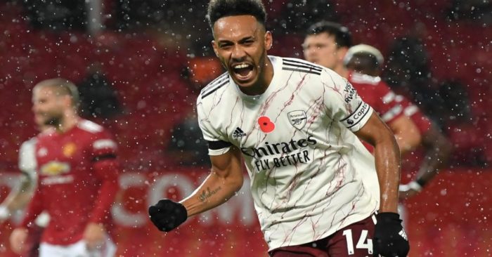 Pierre-Emerick Aubameyang ghi bàn mang lại chiến thắng cho Arsenal