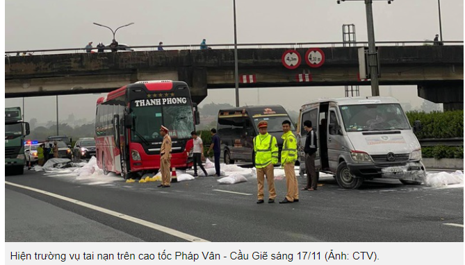 Hiện trường vụ tai nạn trên cao tốc Pháp Vân - Cầu Giẽ.