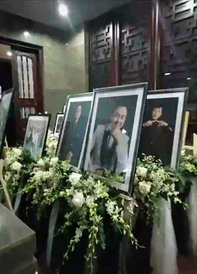 Những hình ảnh đầu tiên tại tang lễ của nghệ sĩ Chí Tài ở Việt Nam - 2
