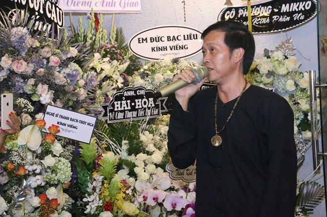 Những hình ảnh đầu tiên tại tang lễ của nghệ sĩ Chí Tài ở Việt Nam - 4
