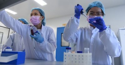 Bắt đầu tiêm thử vắc-xin COVID-19 ‘made in Việt Nam’ cho 20 người từ ngày 10/12