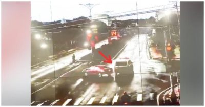 Xe cứu thương vượt đèn đỏ va chạm với ôtô con gây tranh cãi trên MXH