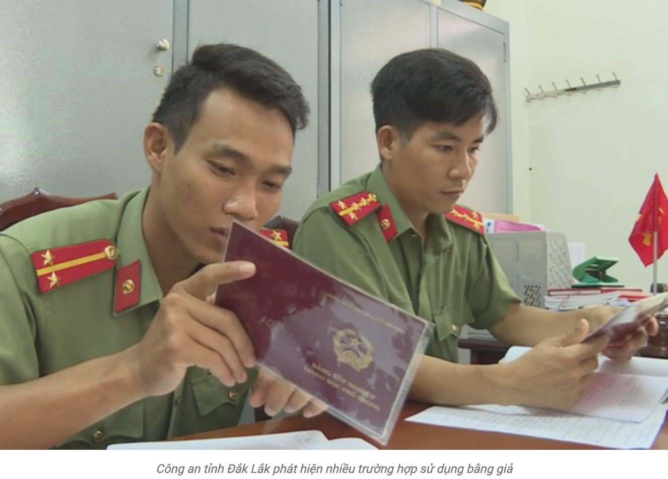Công an tỉnh Đắk Lắk phát hiện nhiều trường hợp sử dụng bằng giả trong cơ quan nhà nước.