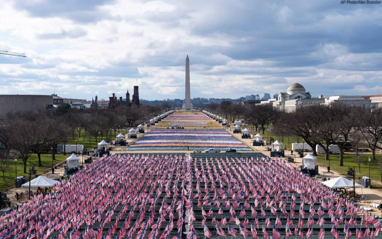 Gần 200.000 cờ Mỹ thay thế cho người dự lễ nhậm chức hôm 20/1