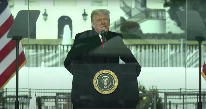 Tổng thống Donald Trump phát biểu vào ngày 6/1/2021. Đảng Dân chủ cáo buộc bài phát biểu này đã kích động bạo lực ở Điện Capitol. Ảnh chụp màn hình video Youtube.
