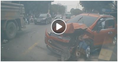 Video: Đang chạy bon bon, tài xế ôtô con lấn làn tông vào sườn xe tải