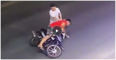 Video gây tai nạn với người lớn tuổi, cách ứng xử của nam thanh niên khó lòng cảm thông