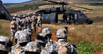 Texas triển khai lính Vệ binh Quốc gia và quân đội chống lại chính sách của của Biden