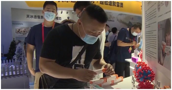 56 người chết sau tiêm vắc-xin Trung Quốc, ông Tập Cận Bình chưa dám tiêm  