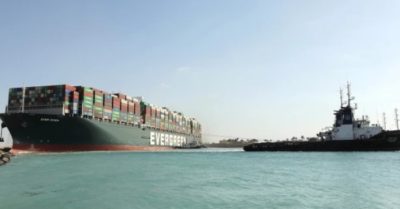 Siêu tàu Ever Given ‘nổi trở lại’ sau 6 ngày mắc cạn chắn ngang kênh Suez