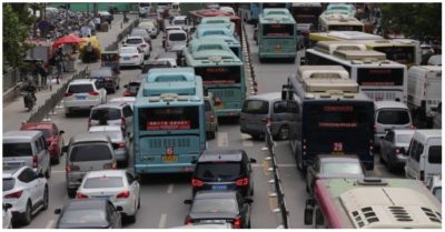 Người phụ nữ bỏ tiền túi hơn 3 tỷ đồng xây hai cây cầu vượt cho con đi học