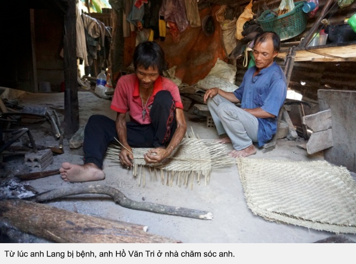 "Người rừng" Hồ Văn Lang nhọc nhằn sống cùng bệnh ung thư 