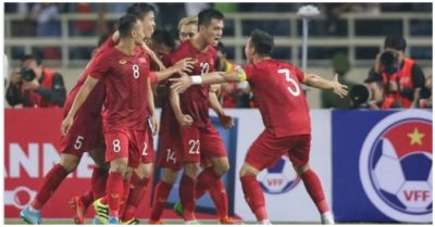 Thua sát nút UAE, tuyển Việt Nam vẫn lập cùng lúc hai cột mốc lịch sử