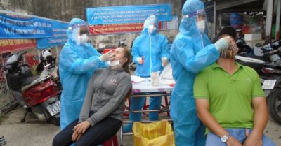 Cập nhật tối 25/6: Thêm 305 ca Covid-19 trong ngày; Tòa nhà 12 tầng bị sập ở Mỹ đã bị lún nhiều năm