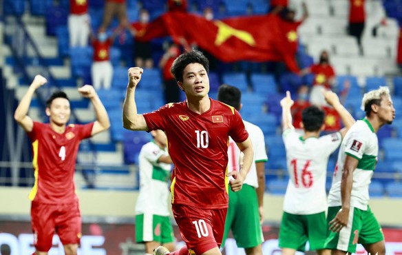 Đội tuyển Việt Nam đang nắm lợi thế tại bảng G vòng loại World Cup 2022