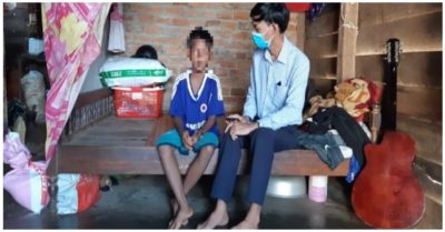 Giữ học bạ của học sinh vì không có 550.000 đồng đóng quỹ, hiệu trưởng nói gì?