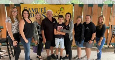 Gọi bữa ăn giá 850 nghìn, vị khách hào phóng tặng gần 400 triệu cho nhân viên