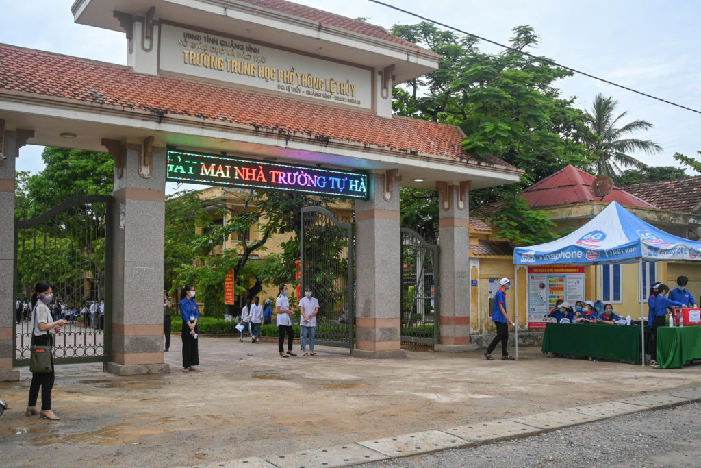 Trường THPT Lệ Thủy, tỉnh Quảng Bình  là nơi đề Toán bị tuồn ra ngoài.