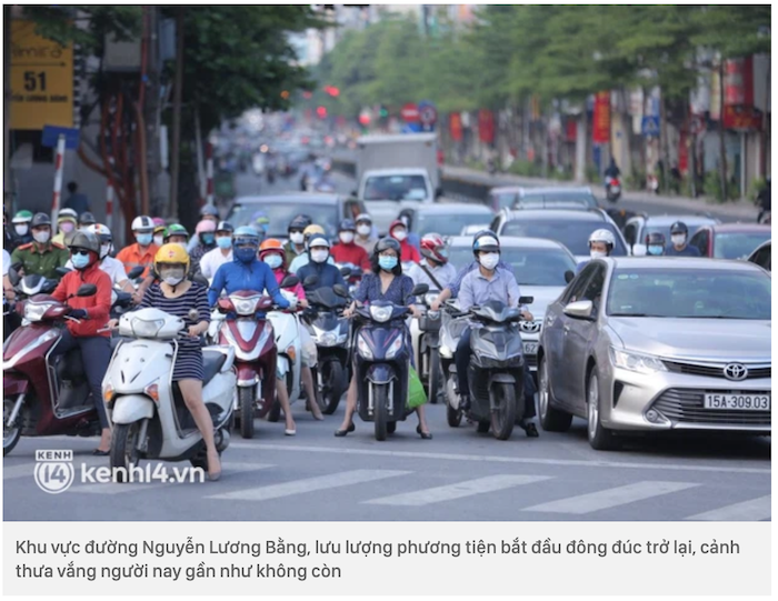 Đường phố Hà Nội tấp nập vào sáng ngày 16/8/2021 dù đang giãn cách (ảnh chụp màn hình Kênh 14).
