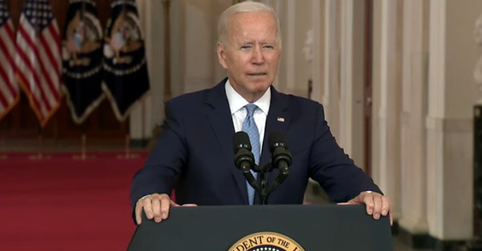 Ông Joe Biden hôm 31/8/2021 phát biểu sau khi quân đội hoàn tất việc rút lui khỏi Afghanistan (ảnh chụp màn hình Twitter).