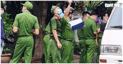 Lên cầu thang phòng trọ, anh thấy em bị điện giật nên lại đỡ khiến cả 2 thiệt mạng thương tâm