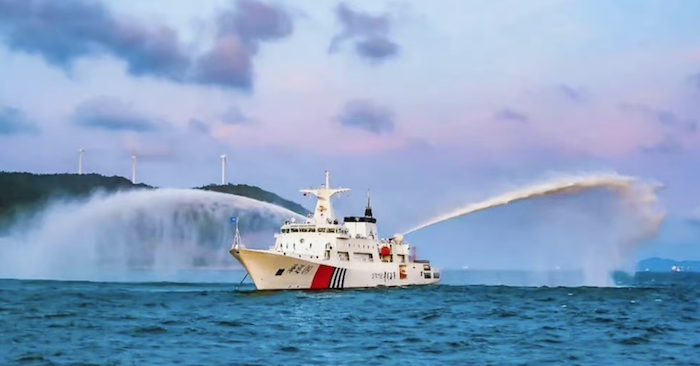 Tàu Hải tuần 09 ở Biển Đông: Chiêu mới của Trung Quốc có nguy cơ dẫn đến xung đột