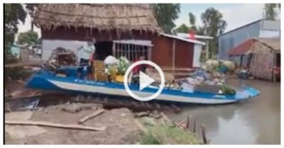 Clip: ‘Thuyền đi trên cạn’ độc đáo ở miền Tây