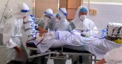 Cập nhật tối 15/11: 8.616 ca Covid-19; số người tử vong tăng lên 3 con số; Bọ cạp ùn ùn bò ra đường cắn dân