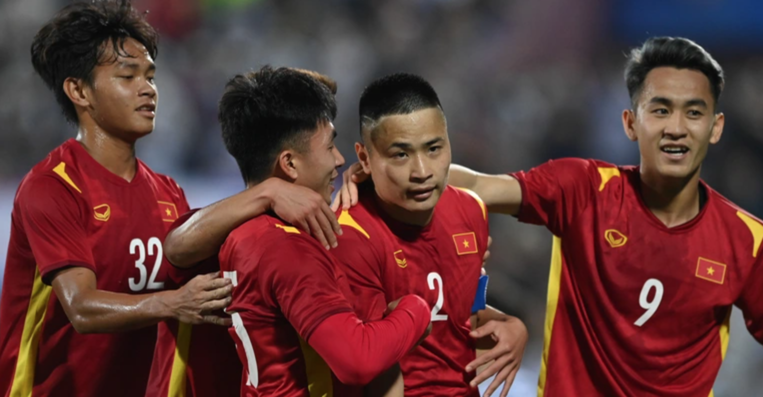 Các cầu thủ U23 Việt Nam trong trận hòa U20 Hàn Quốc tối 19/4/2022 (ảnh chụp màn hình Dân Trí).