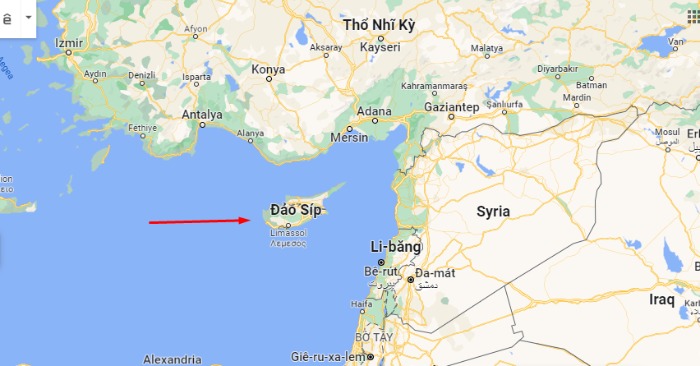 Mũi tên đỏ chỉ vị trí đảo Síp (ảnh: goole map).