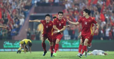 Tiến Linh hay Hùng Dũng xuất sắc nhất trận thắng U23 Malaysia?